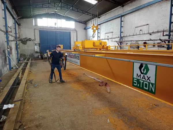 Darbazlar Metal - Çift Kirişli Gezer Köprülü Vinç projesi, görsel 2